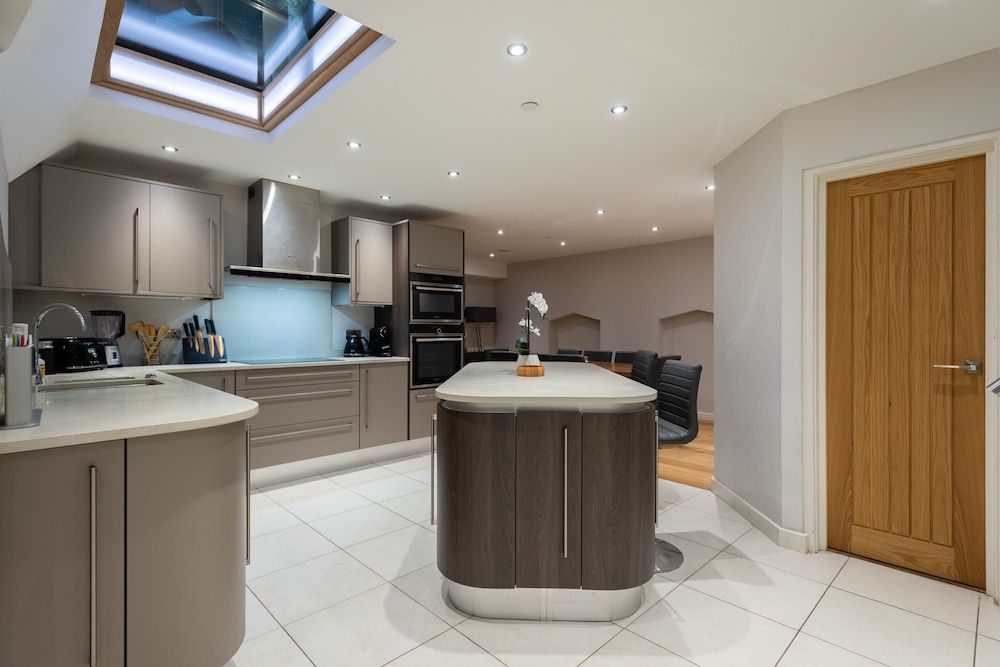 undefined The Norfolk Townhouse - Large & Stunning 5BDR Mews Home on Private Street 5