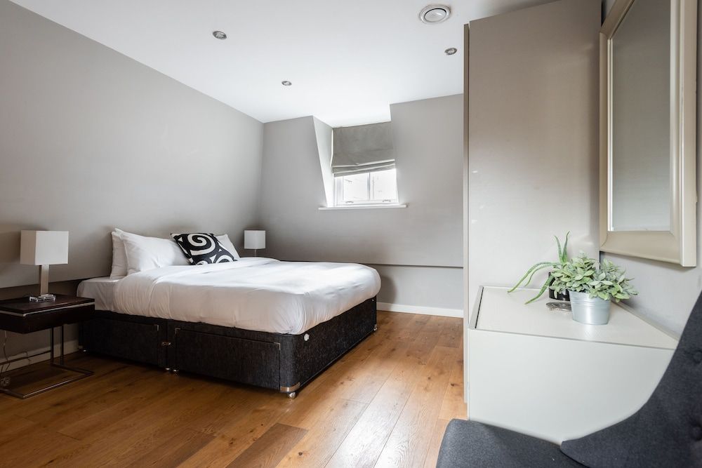 The Norfolk Townhouse - Large & Stunning 5BDR Mews Home on Private Street House (5 Bedrooms) 8