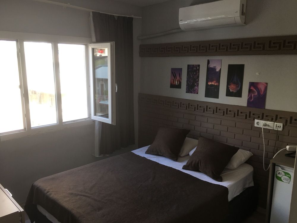 Asus Palmiye Otel Economy Single Room
