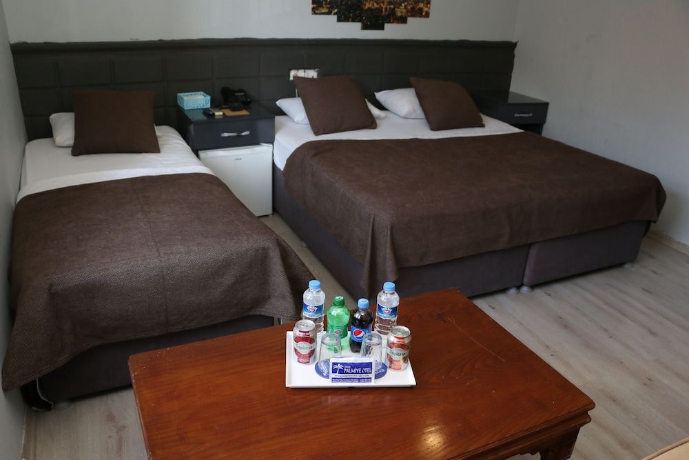 Asus Palmiye Otel Triple Room 5