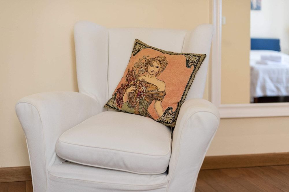 Charming 2bed Apt Overlooking Duomo Apartment, 2 Bedrooms 33