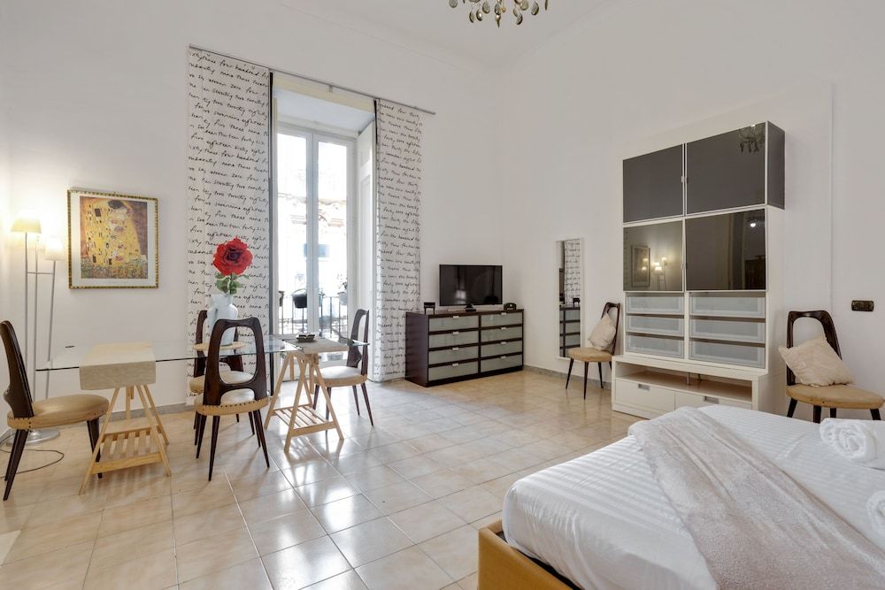 Costigliola Palace Netflix&Parking Flat Apartment, 1 Bedroom 11