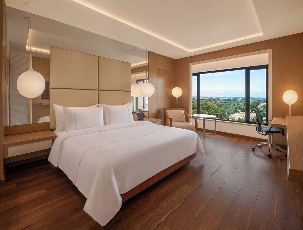 CLUB SUITE 1 TWIN BED