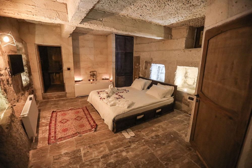 undefined Mahperi Cappadocia Cave 2