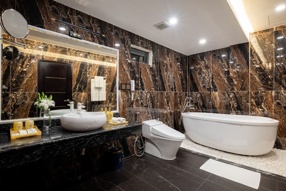 undefined Sandals Lily Hotel 5