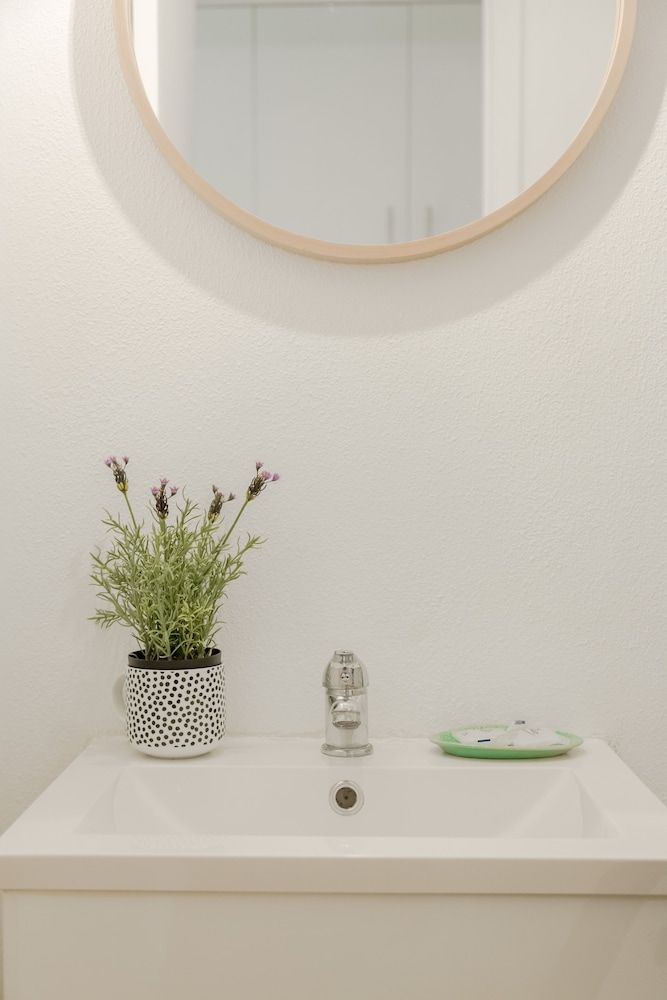 Sunny Bairro Alto / Chiado Apartment, By TimeCooler Apartment, 2 Bedrooms 26