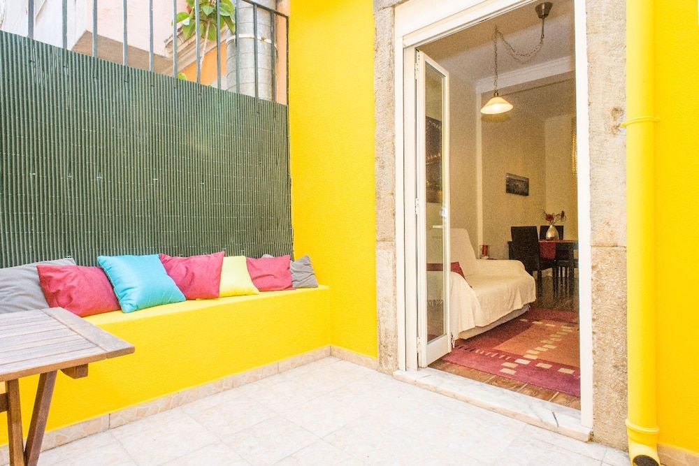 Find Me Inn Alcantara Terrace Apartment, 2 Bedrooms, Terrace 20