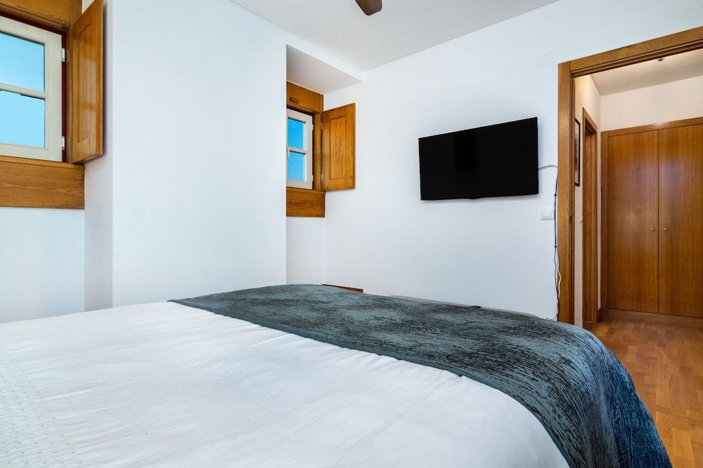 undefined The Explorer's Home 8