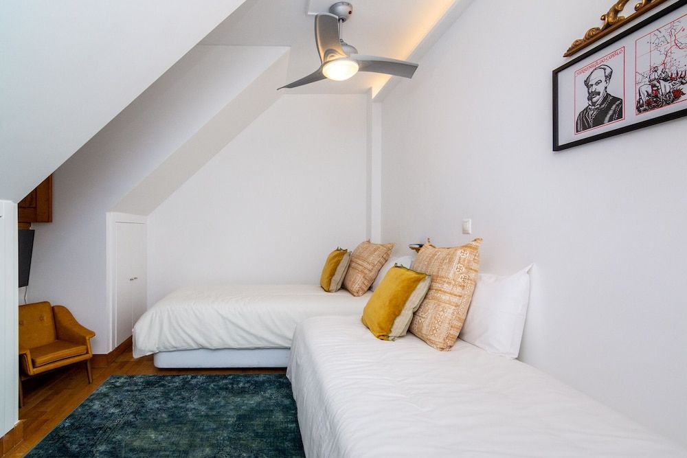 undefined The Explorer's Home 6