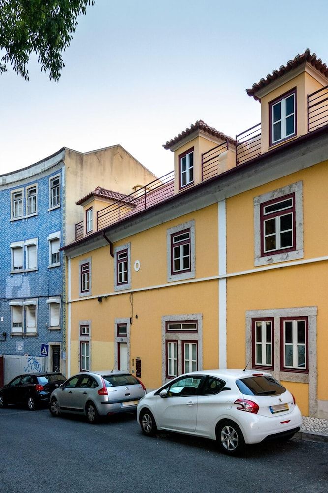 undefined The Explorer's Home 2