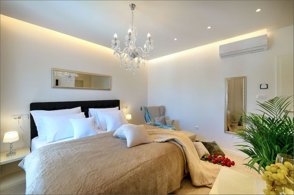 Via Porto Rooms Comfort Room, City View (4) 6