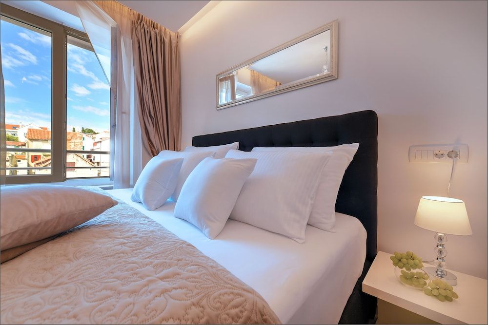 Via Porto Rooms Comfort Room, City View (4) 4