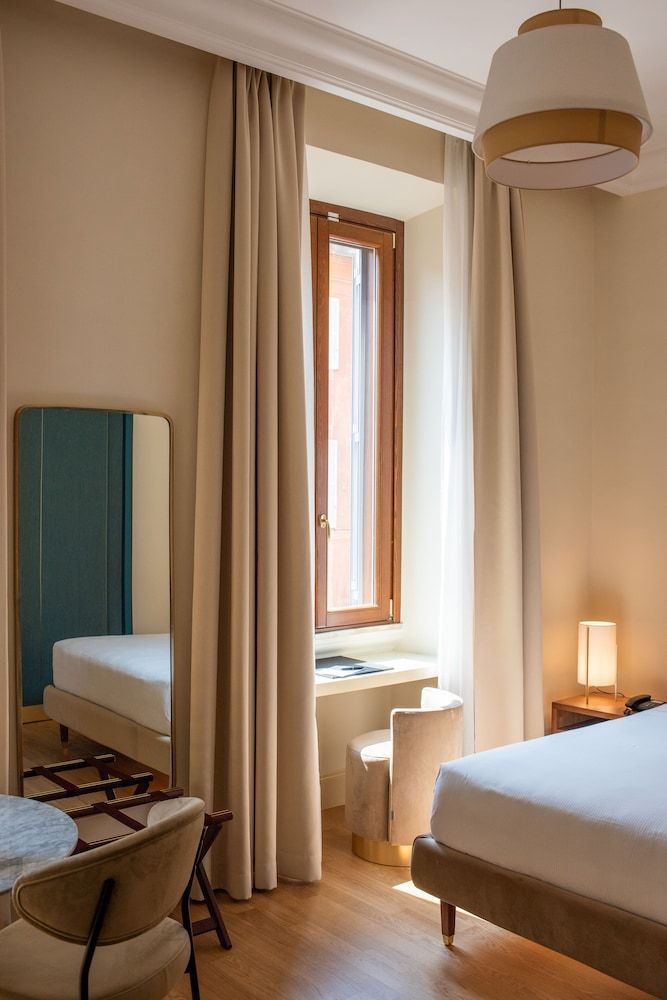 Sentho Roma Deluxe Room 7