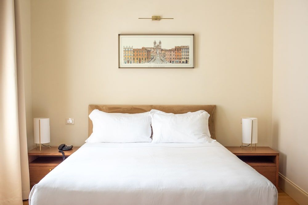 Sentho Roma Deluxe Room