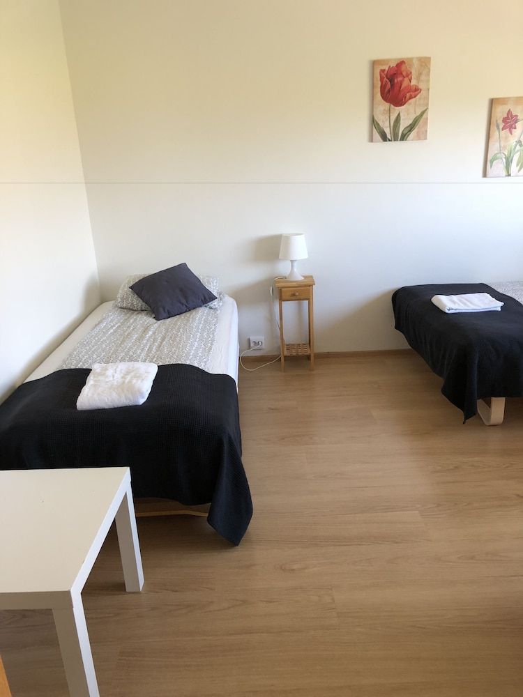 Grund guesthouse Economy Triple Room, Shared Bathroom 2