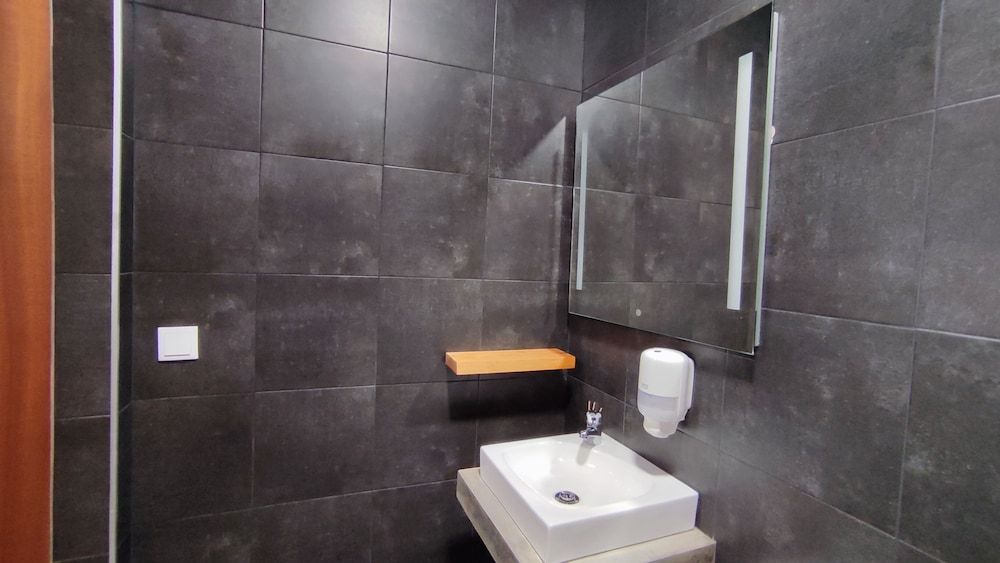 Atlantic 3 Bicas - Furnas Standard Double Room 9