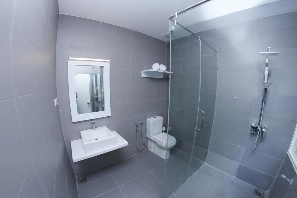 Somerset Mirissa Beach Family Room 5