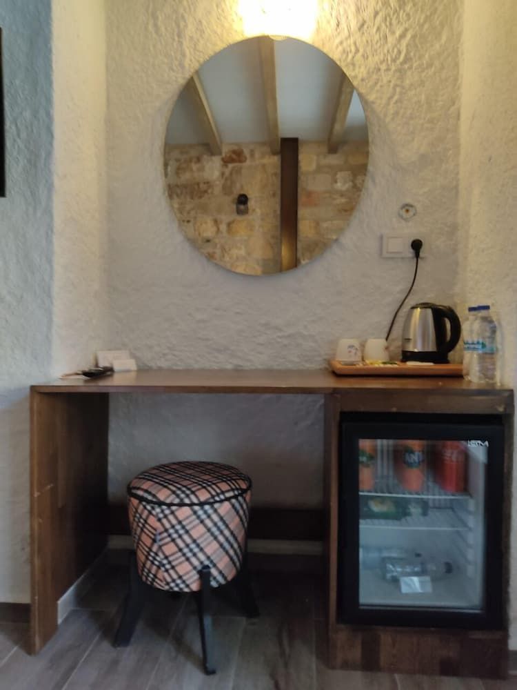 Eflin Haus Butik Hotel Standard Room, 1 Queen Bed, Courtyard View 8