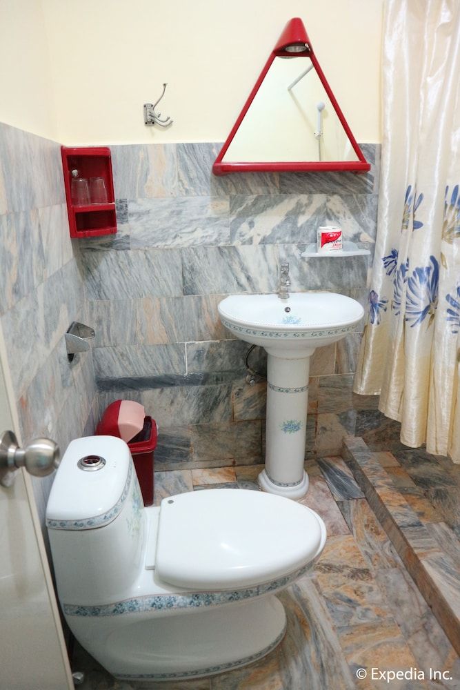 undefined La Isla Bonita Resort and Spa 8