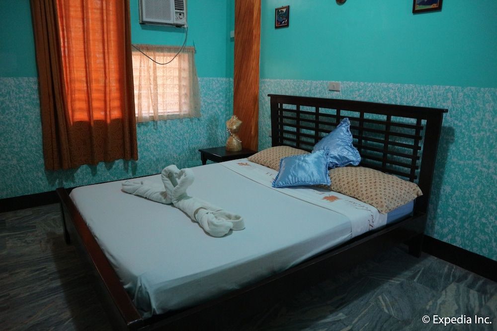 undefined La Isla Bonita Resort and Spa 7
