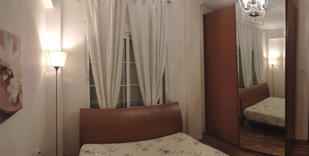 Travell Suite 11