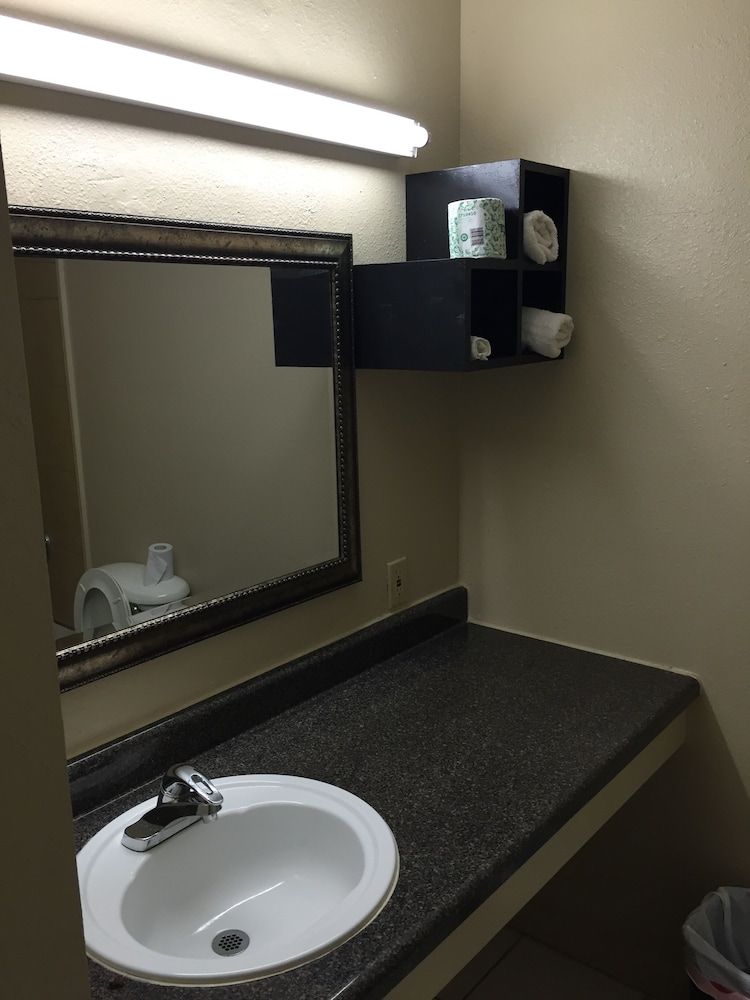 Basic Double Room