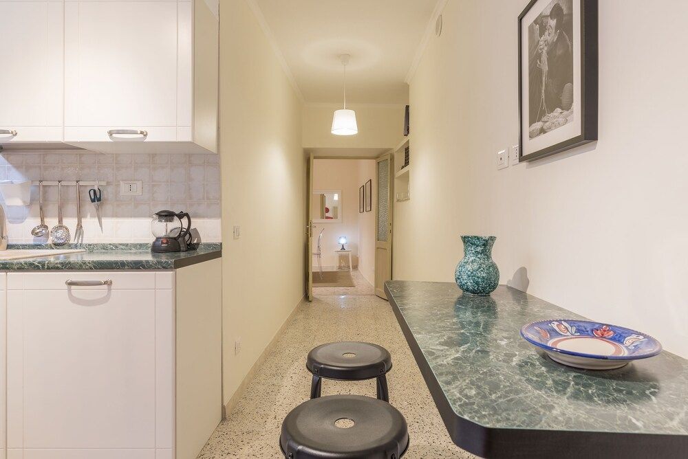 Campo De' Fiori Central Flat Apartment, 1 Bedroom 12