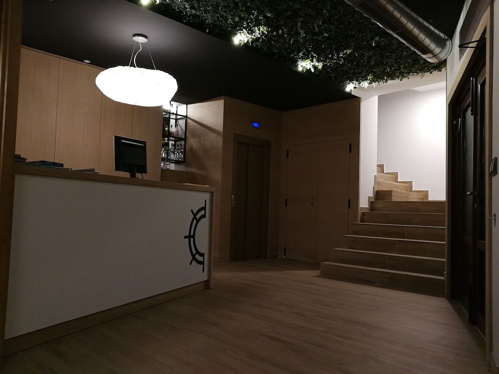 Check-in Check-out Kiosk