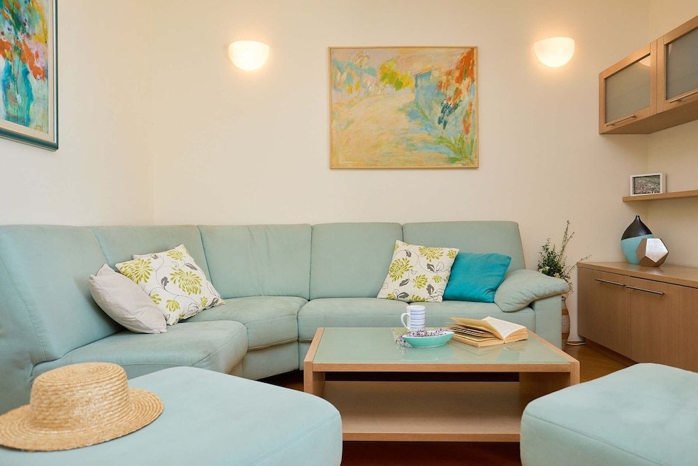 undefined Apartment Terra 8