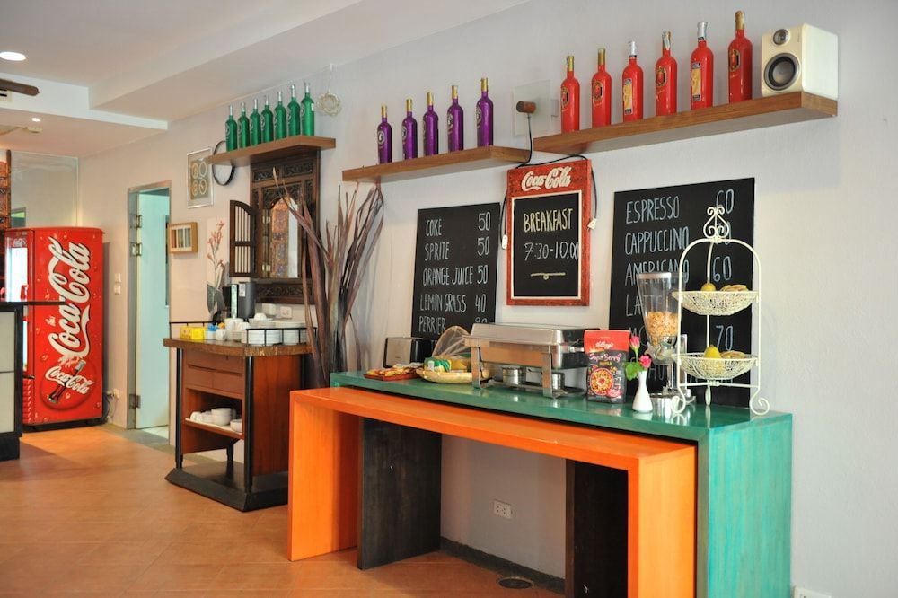 undefined Drop Inn Bangkok 7