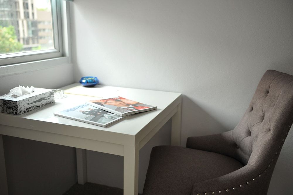 Drop Inn Bangkok Junior Suite 8