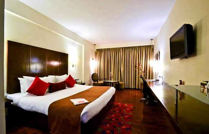 Premium King Bed City View