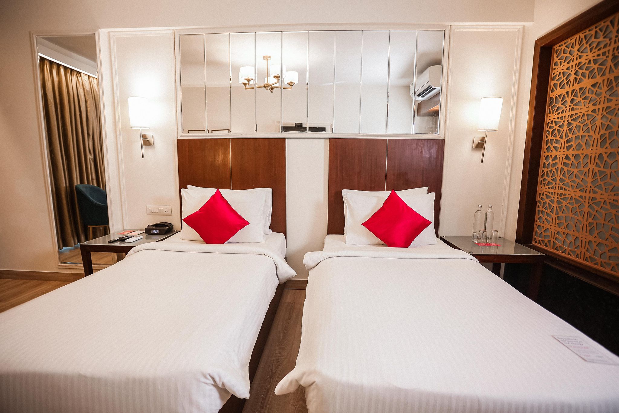 Ramada By Wyndham Jaipur North 2 Twin Beds, Premier City View, Non-Smoking 2