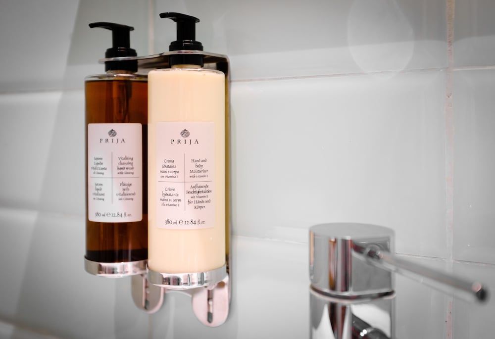 4 Elements Apartments by Adrez Living Studio 7