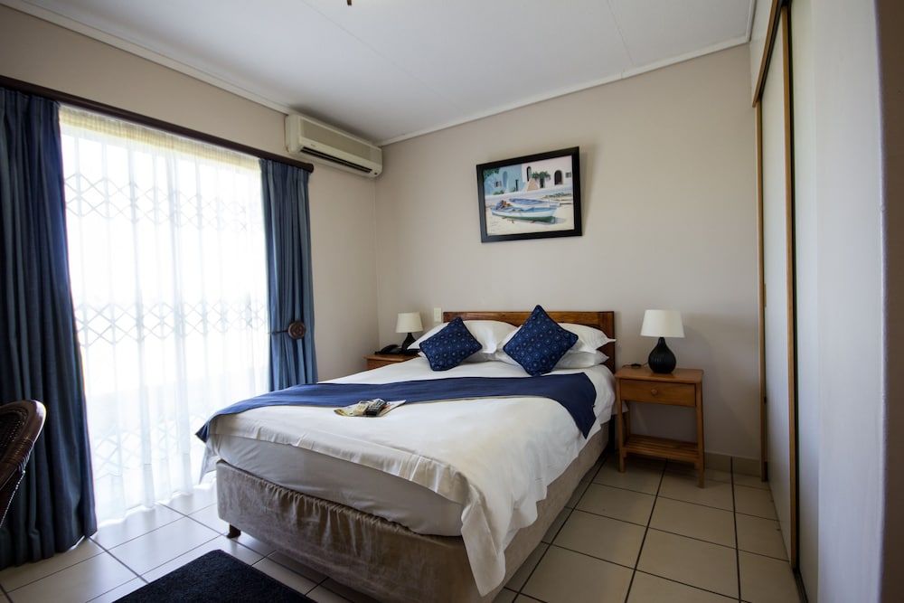 Desert Palace Hotel & Casino Resort Standard Room 5