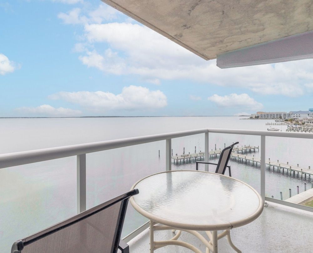 undefined Bay Club Resort by Coolvacay 2