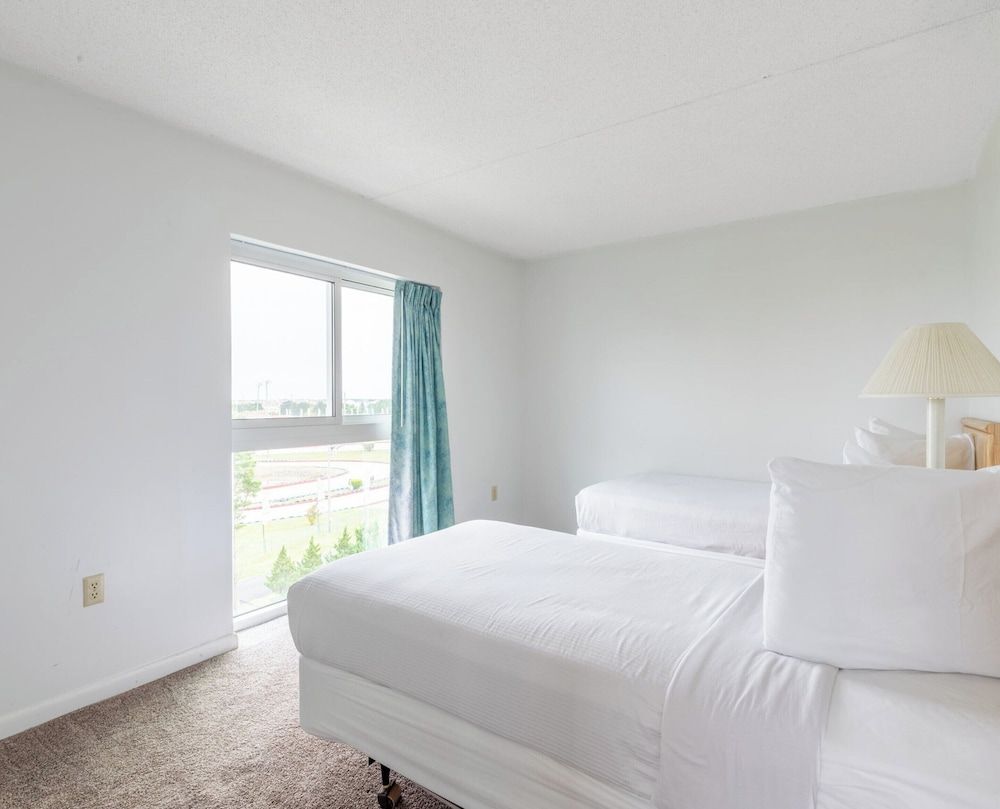 Standard Condo, 3 Bedrooms, Bay View