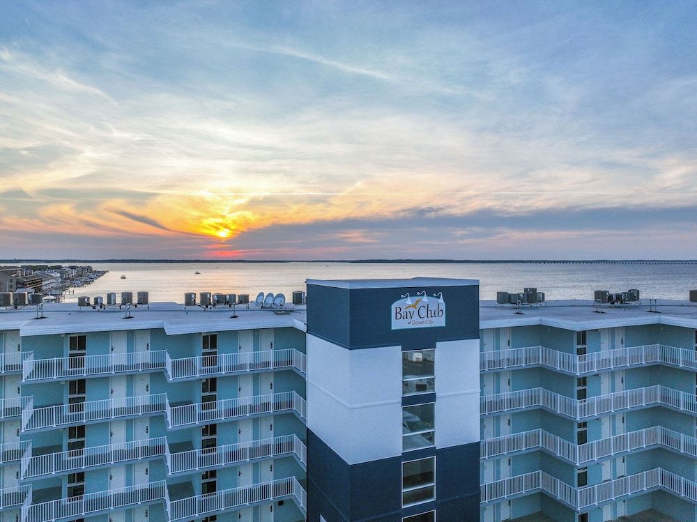 undefined Bay Club Resort by Coolvacay 6