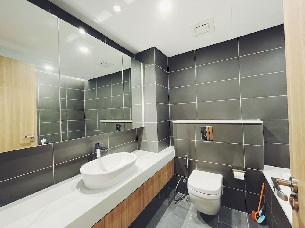 Lunetta Serviced Apartment Comfort Apartment, 2 Bedrooms, City View, Tower 12
