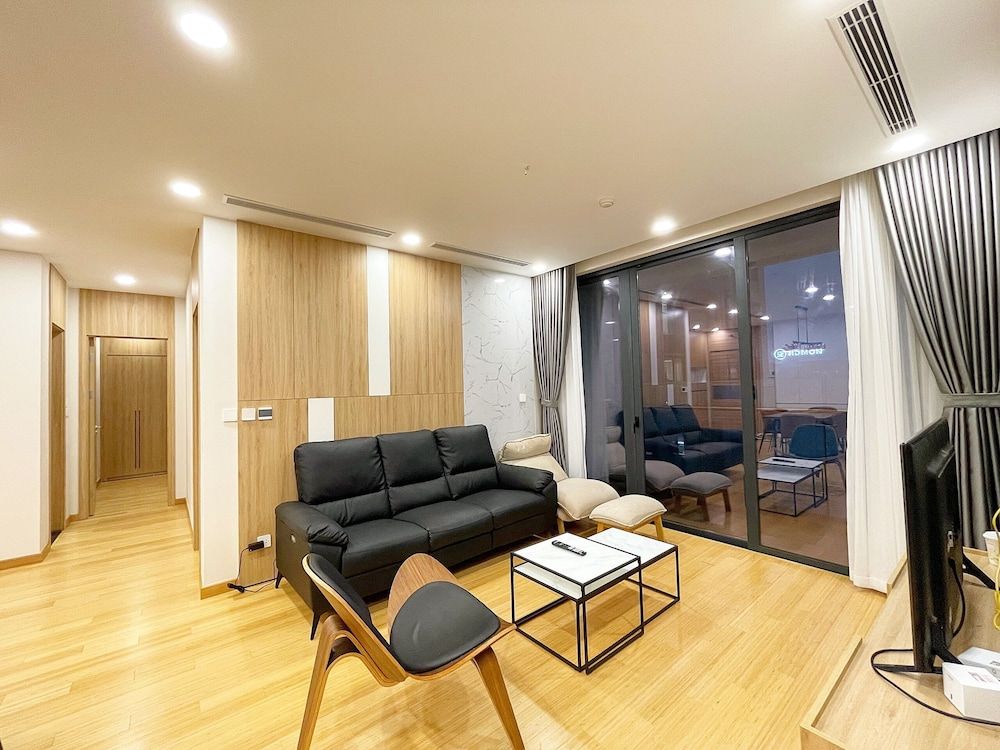Lunetta Serviced Apartment Comfort Apartment, 2 Bedrooms, City View, Tower 19