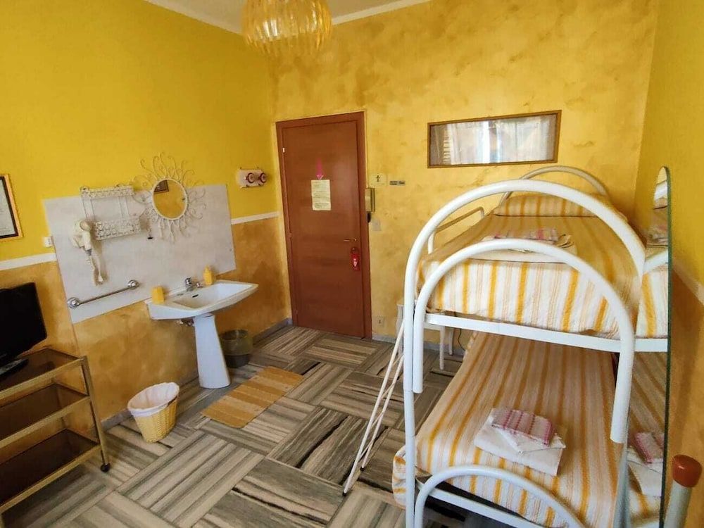 Twin Room, Shared Bathroom