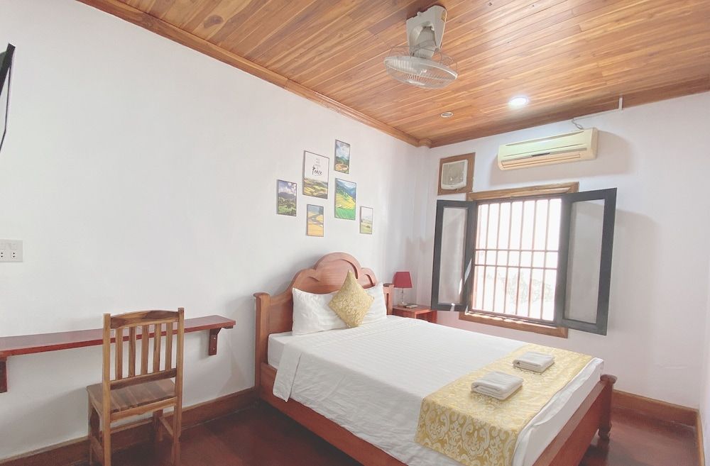 Elephant Boutique Hotel Superior Double Room 12