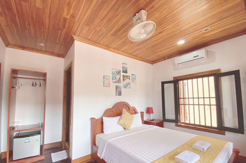 Elephant Boutique Hotel Superior Double Room 13