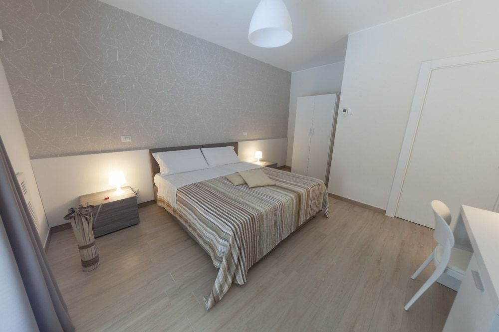 Ofra Matera Double Room, Pool View 2