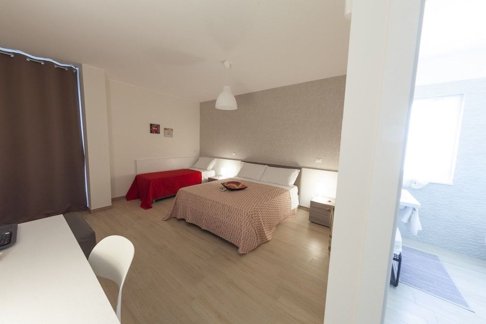 Ofra Matera Triple Room 2