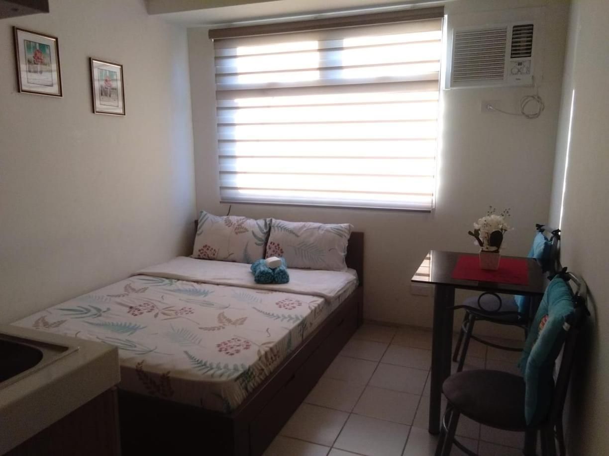 Urban deca graceysplace Duplex Apartment 2