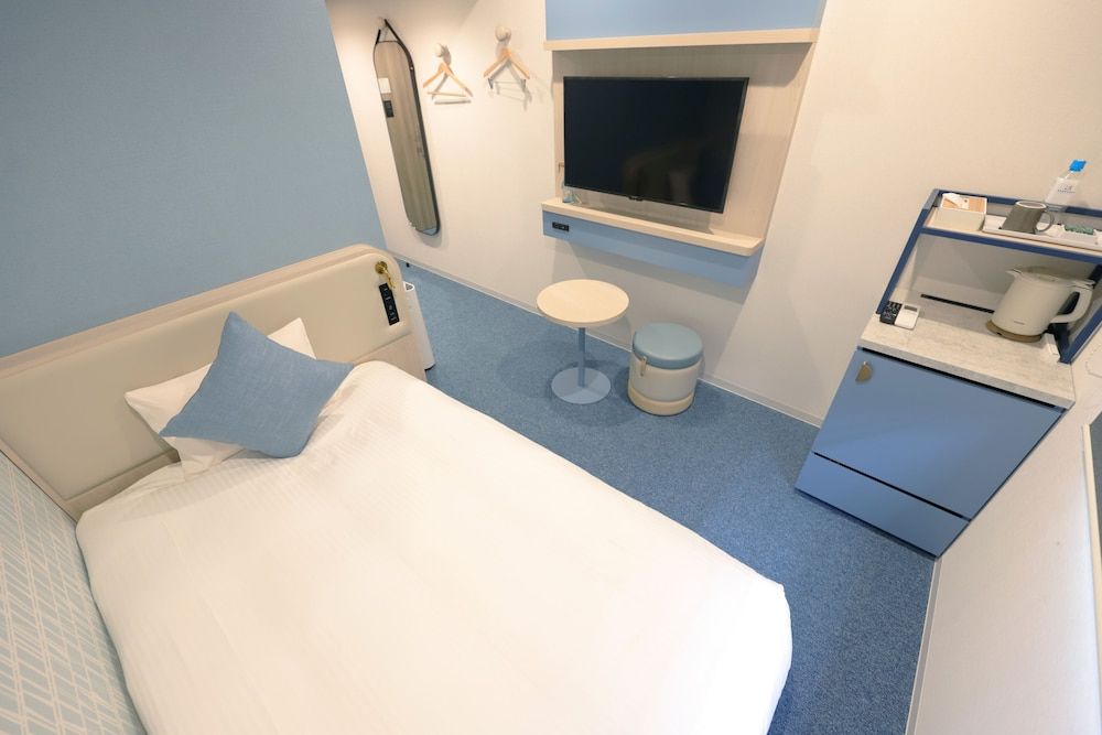 undefined Spa World 4