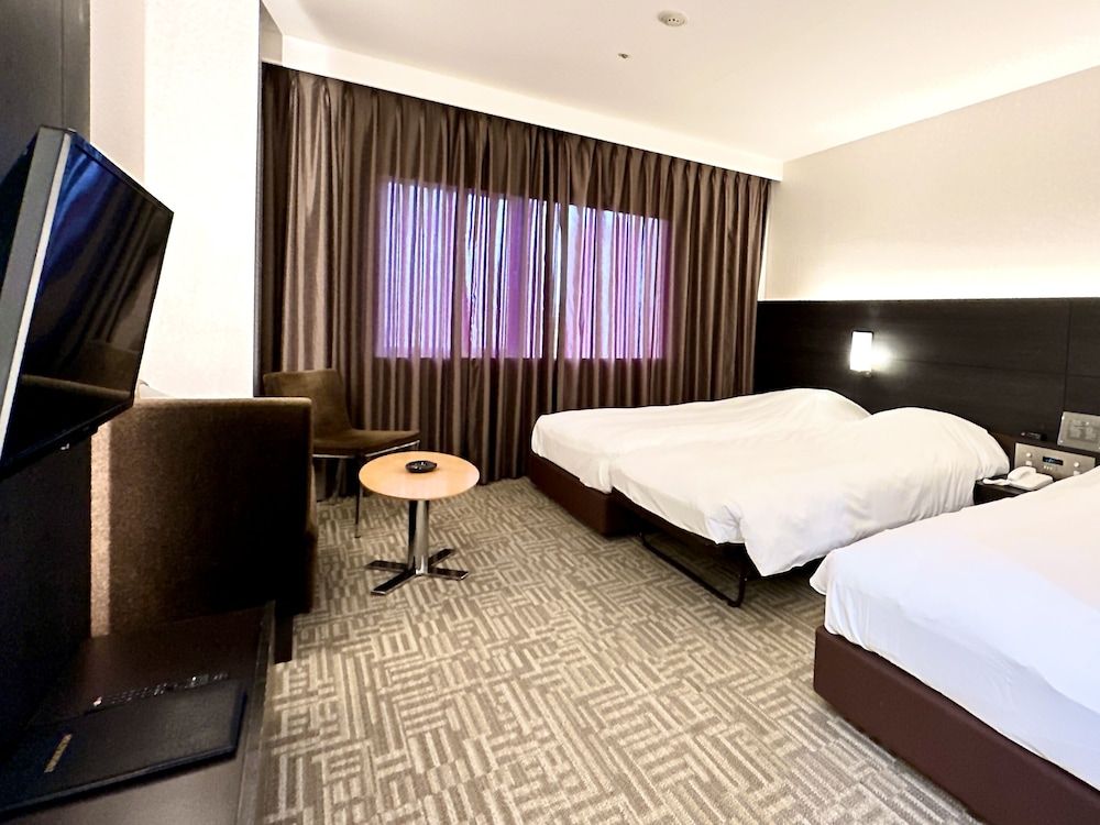 Spa World Superior Twin Room, Smoking (Room Type A, No tattoo allowed) 2