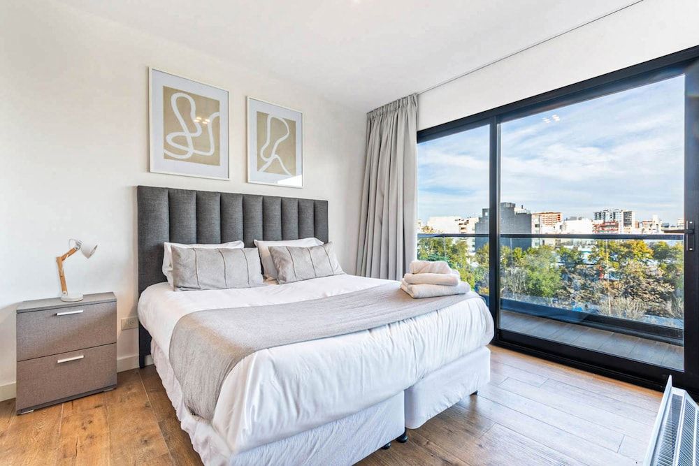 Apartment (6A)