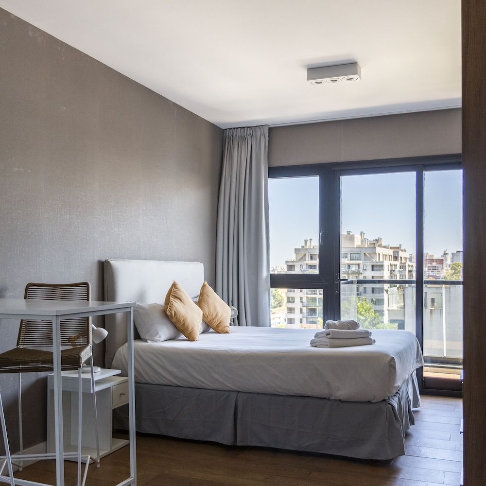 Loft (5B)